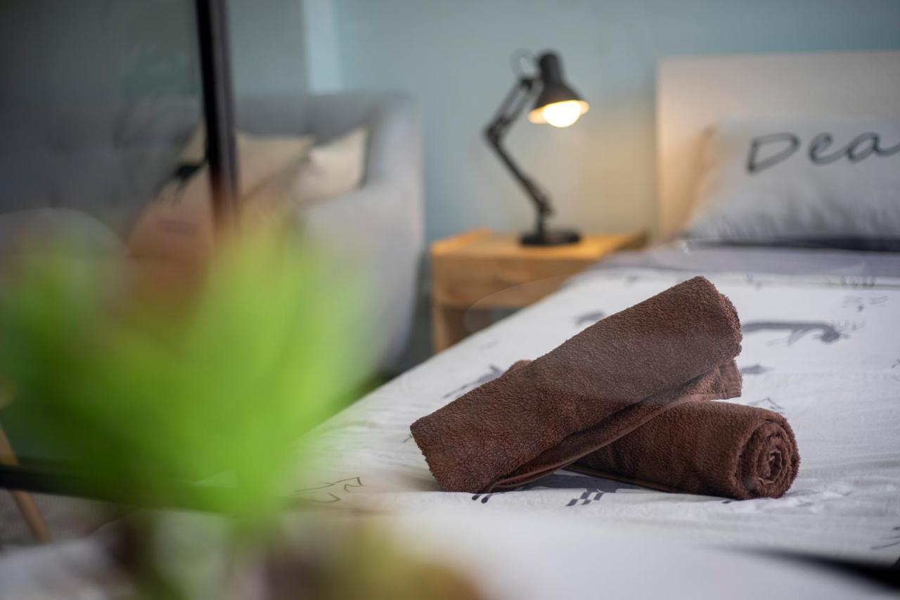 Sazi Homestay 97 Van Cao Building Aparthotel *