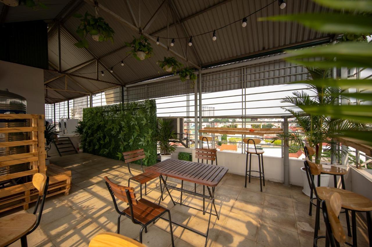 Aparthotel Sazi Homestay 97 Van Cao Building *